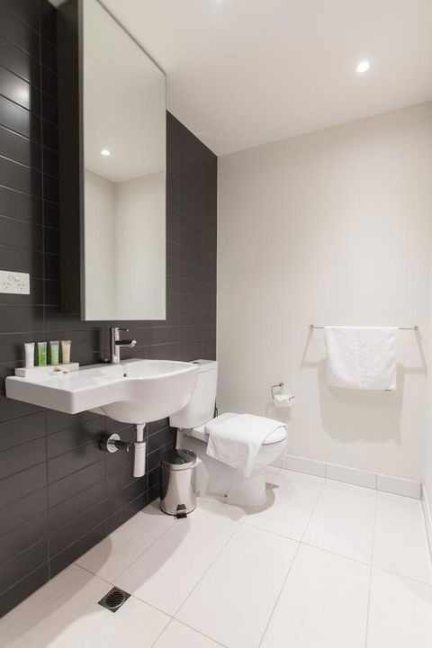 Southern Cross Serviced Apartments - ACT Tourism 11