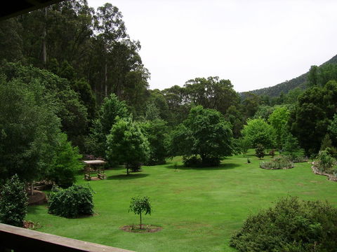 Shady Brook Cottages - ACT Tourism 23