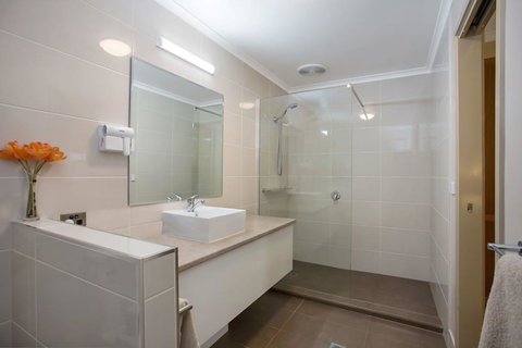Comfort Inn Warrnambool International - ACT Tourism 12