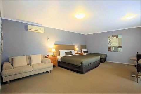 Comfort Inn Warrnambool International - ACT Tourism 24