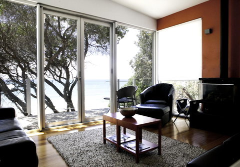 Battery Cove Beach Front Apartment - ACT Tourism 2