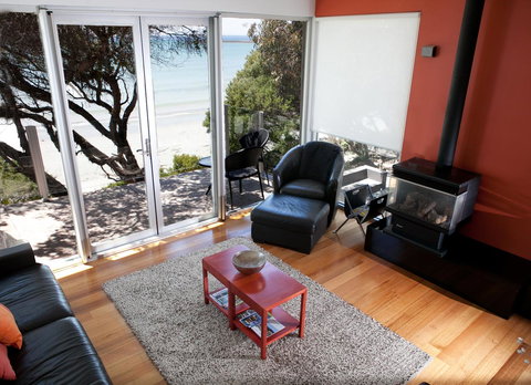 Battery Cove Beach Front Apartment - ACT Tourism 11