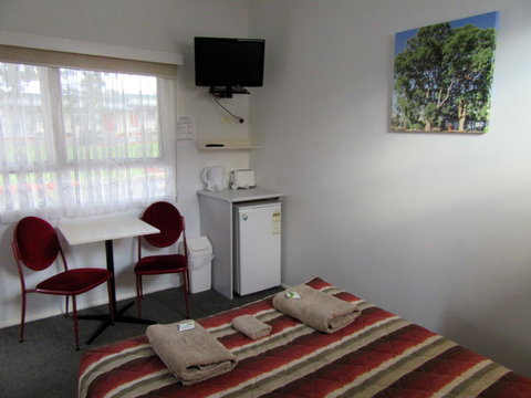 The Highlander Motel - 24HR Check In - ACT Tourism 12