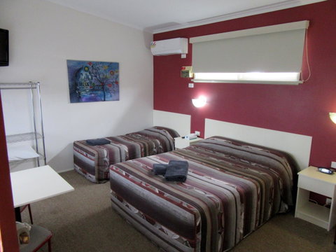 The Highlander Motel - 24HR Check In - ACT Tourism 3