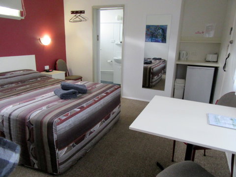 The Highlander Motel - 24HR Check In - ACT Tourism 1