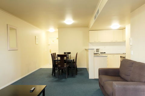 HarbourView Apartment Hotel (now Arrow On Spencer) - ACT Tourism 28