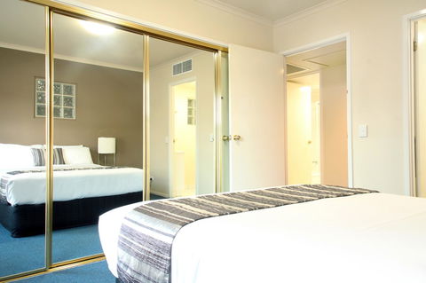 HarbourView Apartment Hotel (now Arrow On Spencer) - ACT Tourism 18