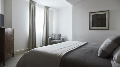 Plough Hotel - ACT Tourism 2