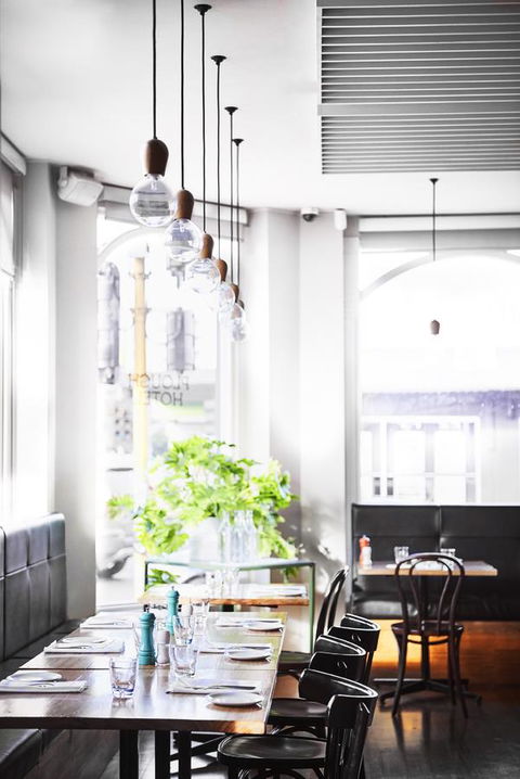 Plough Hotel - ACT Tourism 18