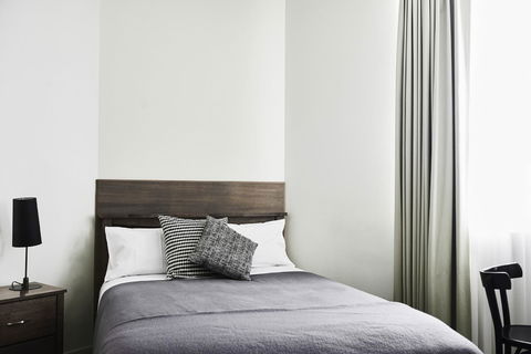 Plough Hotel - ACT Tourism 3