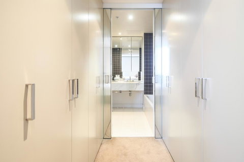 Mono Apartments On Freshwater Place - ACT Tourism 28