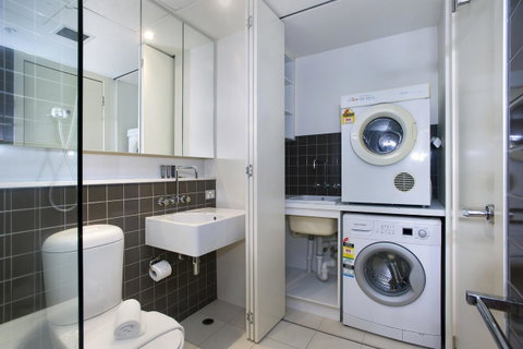 Mono Apartments On Freshwater Place - ACT Tourism 9