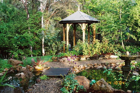 Merrimeet Cottages - ACT Tourism 19