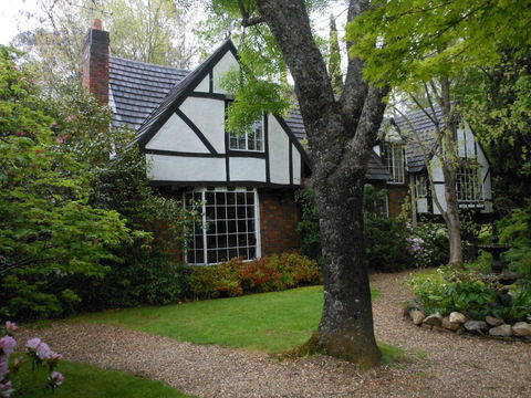 Merrimeet Cottages - ACT Tourism 26