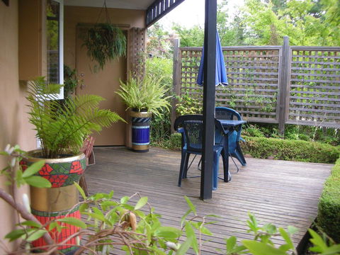Merrimeet Cottages - ACT Tourism 42