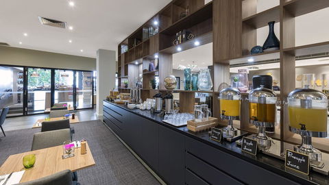 Oaks Melbourne On Market Hotel - ACT Tourism 9