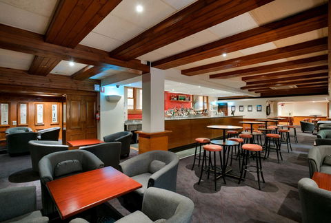 The Victoria Hotel - ACT Tourism 20