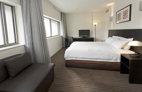 Causeway 353 Hotel - ACT Tourism 25