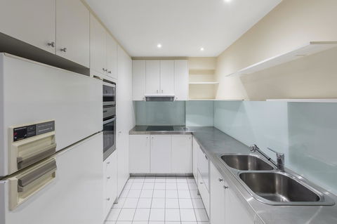 Riverside Apartments Melbourne (formerly Best Western Riverside Apartments) - ACT Tourism 29