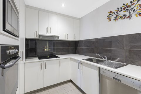 Riverside Apartments Melbourne (formerly Best Western Riverside Apartments) - ACT Tourism 21