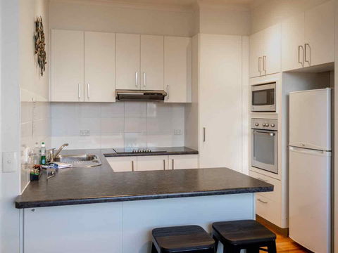 Riverside Apartments Melbourne (formerly Best Western Riverside Apartments) - ACT Tourism 9