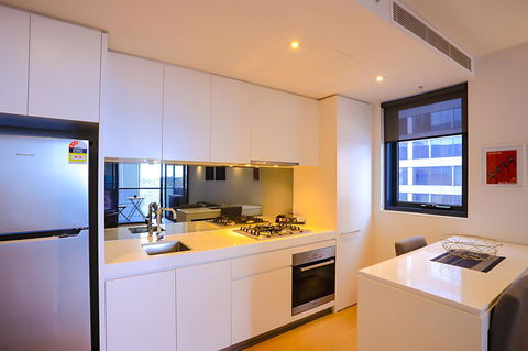 Flinders Street Apartments - ACT Tourism 4