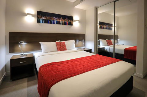 Flinders Street Apartments - ACT Tourism 40