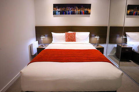 Flinders Street Apartments - ACT Tourism 15