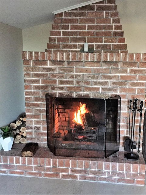 The Cosy Bungalow - ACT Tourism 6