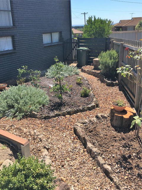 The Cosy Bungalow - ACT Tourism 14