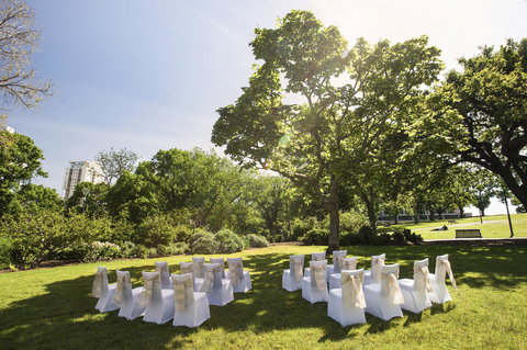 Radisson On Flagstaff Gardens Melbourne - ACT Tourism 36