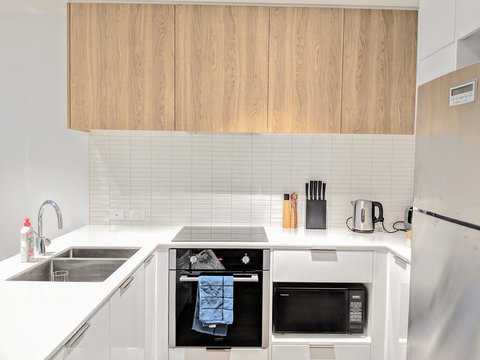 Breathtaking View Apartment With Gym & Sauna - ACT Tourism 9