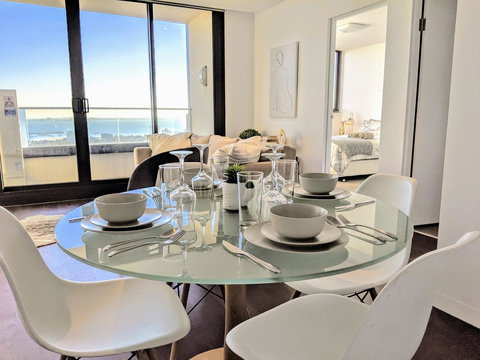 Breathtaking View Apartment With Gym & Sauna - ACT Tourism 23