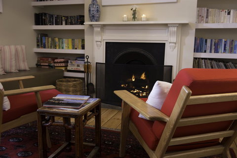 Athelstane House - ACT Tourism 35