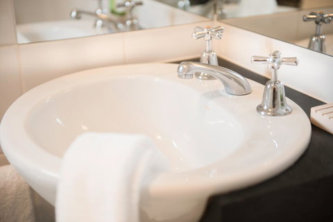 Athelstane House - ACT Tourism 19