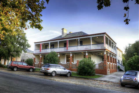 Athelstane House - ACT Tourism 1