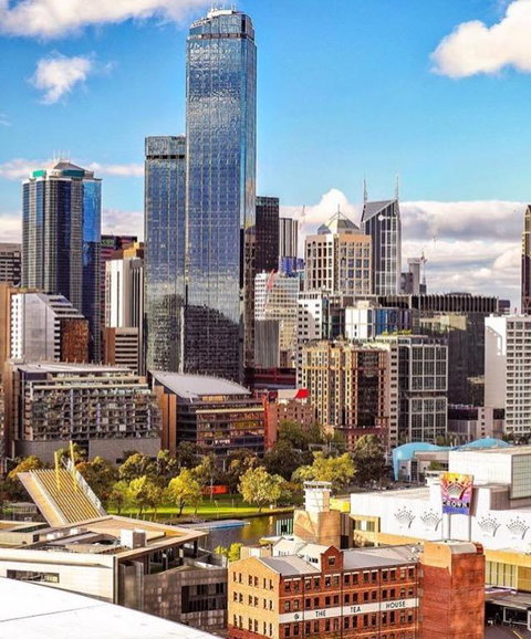 Premier Stays Melbourne - ACT Tourism 3