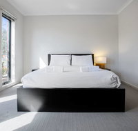 Point Cook Home with a Lovely View in Salt Water - ACT Tourism