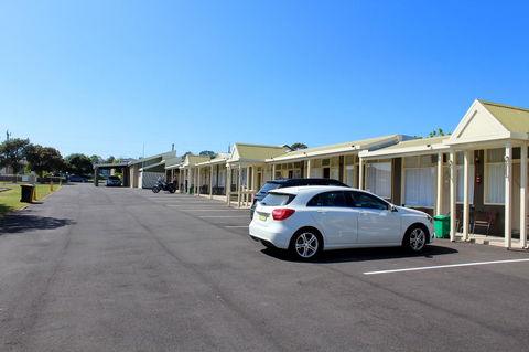 Pelicans Motel San Remo - ACT Tourism 5