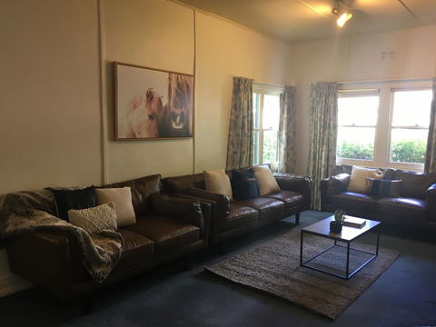 The Orchard House - ACT Tourism 21