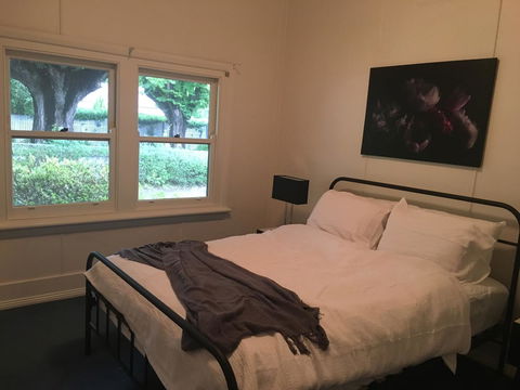 The Orchard House - ACT Tourism 24