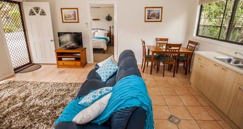 Goldfield Holiday Units - ACT Tourism 17