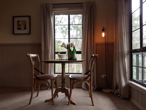 Tangenong Cottages - ACT Tourism 14