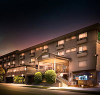 Crest on Barkly Hotel - ACT Tourism