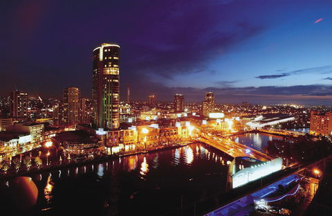 Clarion Suites Gateway - ACT Tourism 21