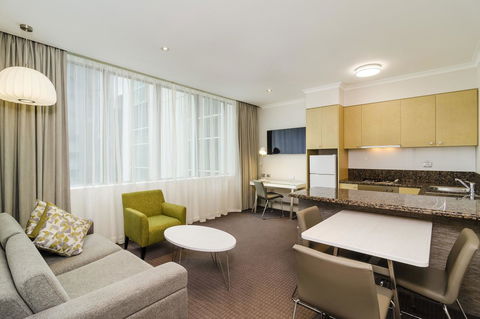 Clarion Suites Gateway - ACT Tourism 27