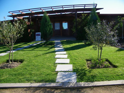 De\'Vine Escape - ACT Tourism 0