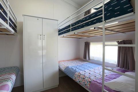 Kanasta Caravan Park - ACT Tourism 34