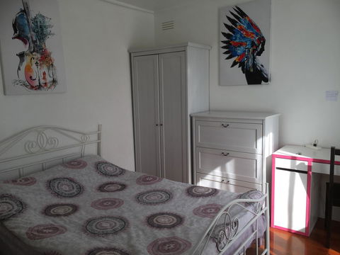 Doncaster Westfield Home Stay - ACT Tourism 43