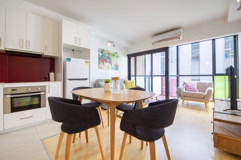 Canvas Suites On Russell Place - ACT Tourism 24